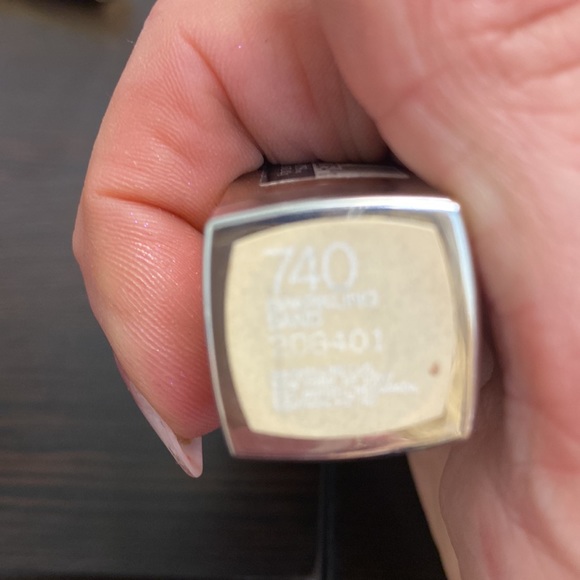 Victoria secret lip stick - Picture 4 of 8